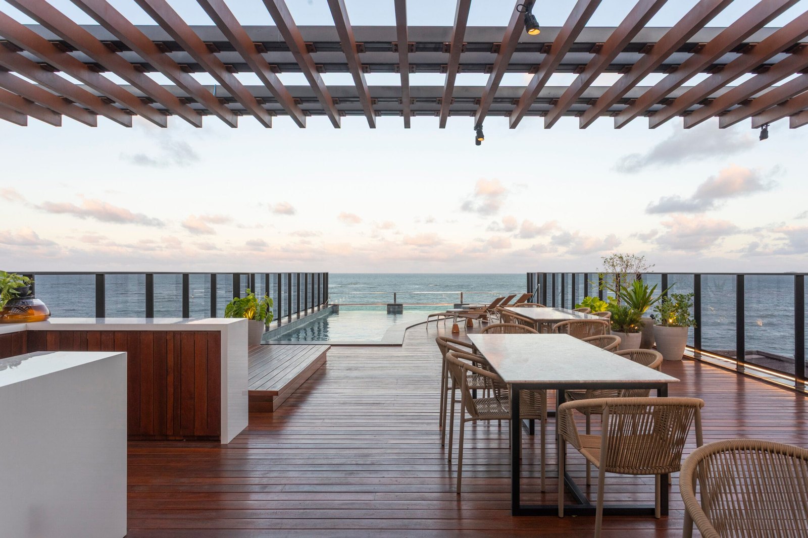 Bar de la azotea — Alta Marine