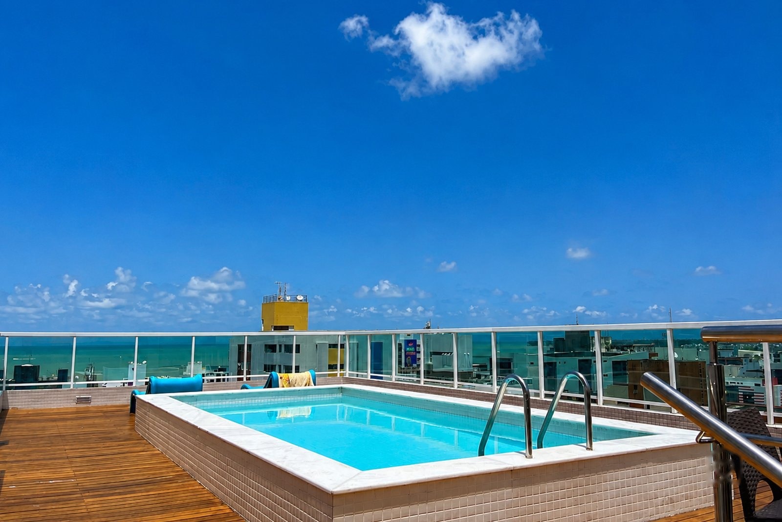 Pool with sea view, photo 3 — Antonino Cavalcanti