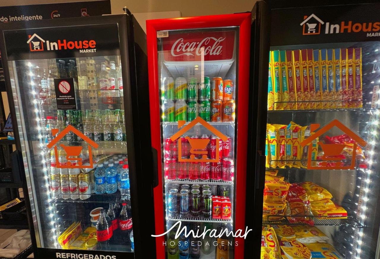 Minimercado — geladeiras — Co-House Tambaú