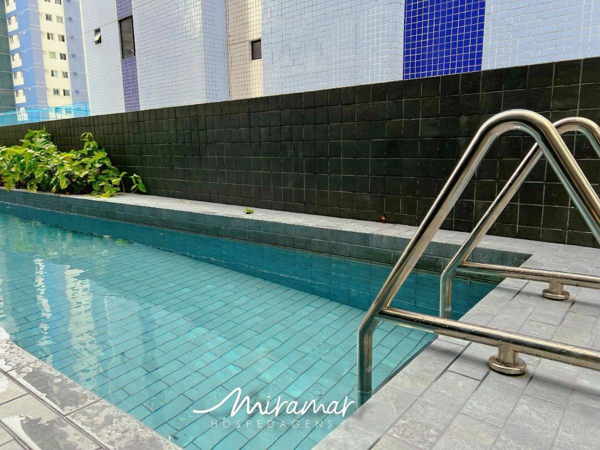 Piscina con vistas al mar — Co-House Tambaú