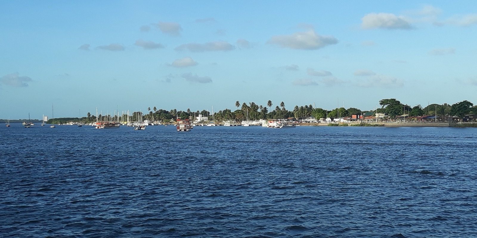 Orla do Rio Paraíba em Cabedelo, travessia entre Cabedelo e Lucena
