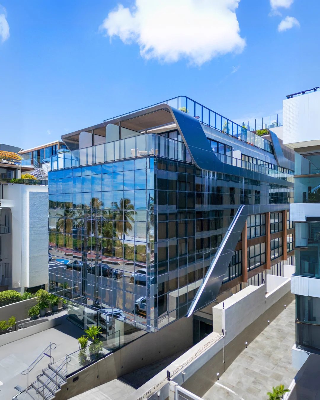 Fachada lateral — Setai Edition