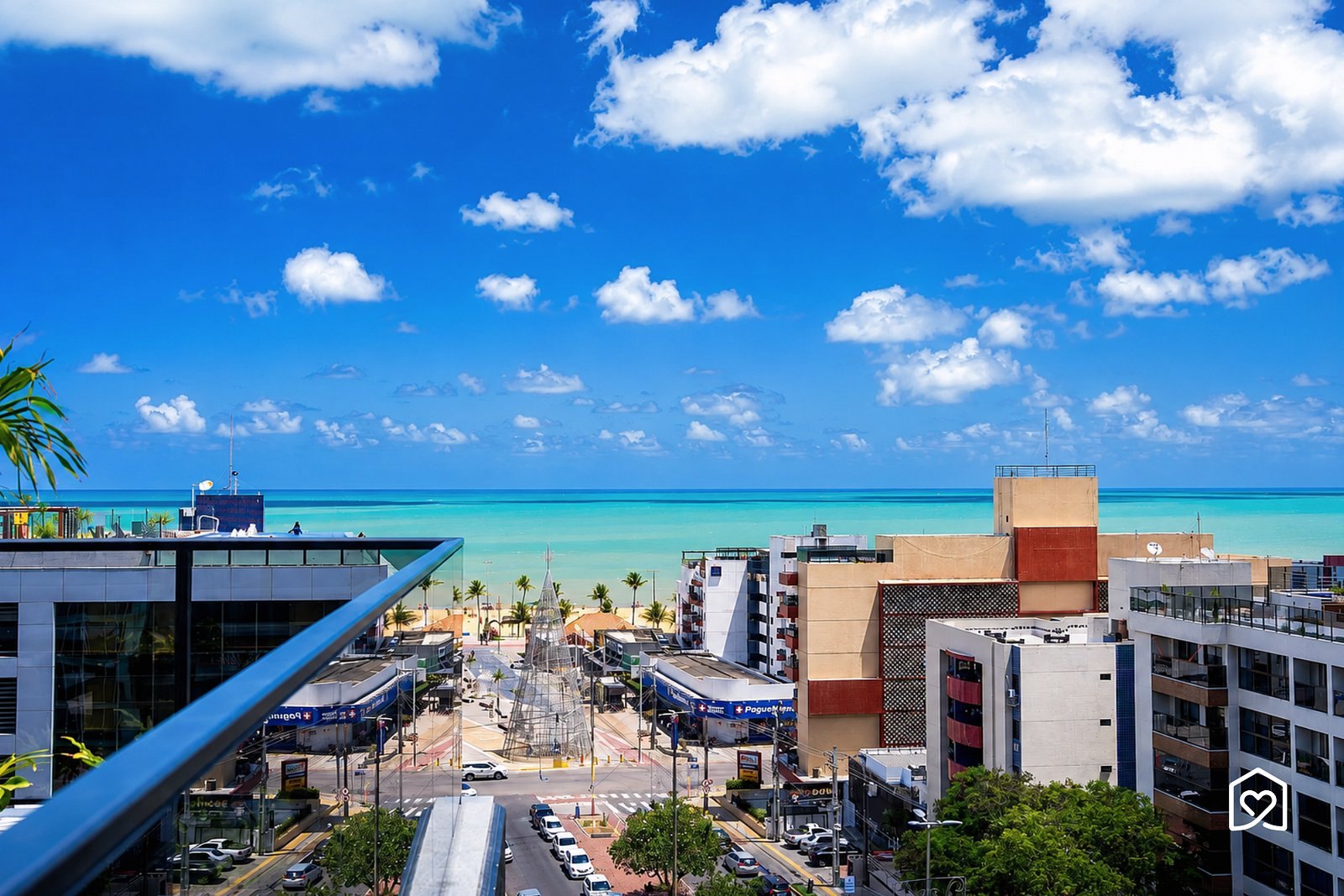 Seafront seen from above — Way Tambaú
